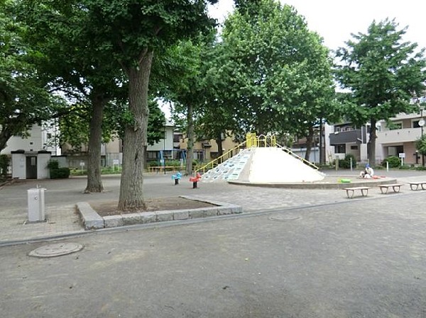 池ノ上公園(池ノ上公園まで400m)