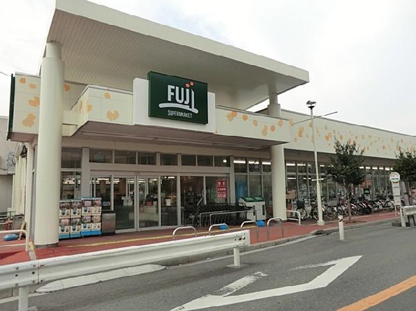 ＦＵＪＩ馬場店(ＦＵＪＩ馬場店まで1000m 地域には大型スーパーもありお買い物便利♪)