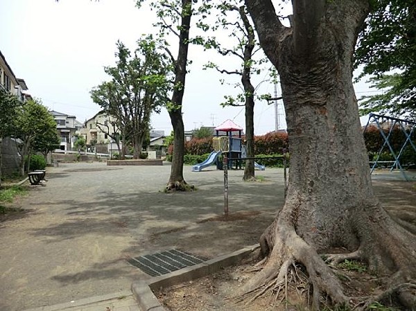 秋葉第一公園(秋葉第一公園まで400m 公園近くでお子様も安心して遊べます♪)