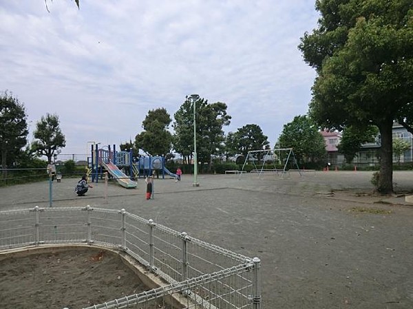東永谷三丁目公園(東永谷三丁目公園まで350m 公園近くでお子様も安心して遊べます♪)