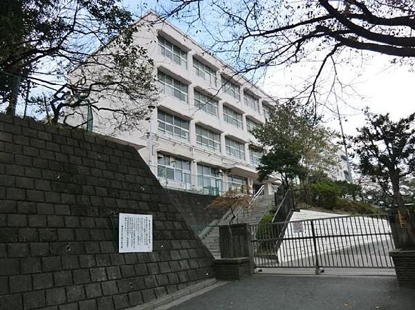 横浜市立川島小学校(横浜市立川島小学校まで1300m)