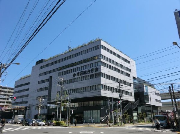 横浜市南区役所(横浜市南区役所まで2500m)