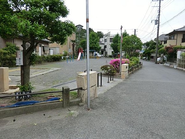 西柴第四公園(西柴第四公園まで250m)