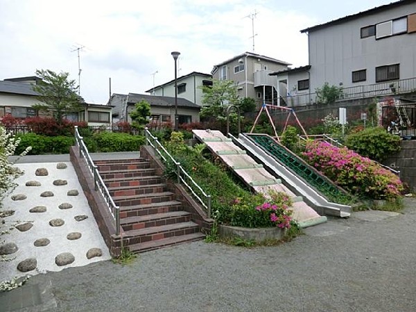 中山町公園(中山町公園まで30m)