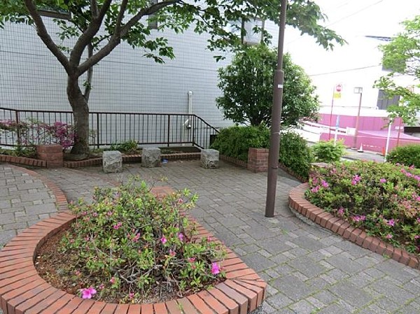 上大岡第三公園(上大岡第三公園まで350m 公園近くでお子様も安心して遊べます♪)