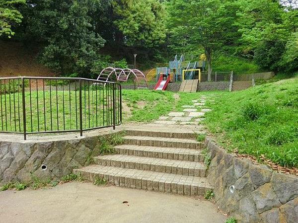弘明寺公園(弘明寺公園(弘明寺公園(弘明寺公園まで650m))