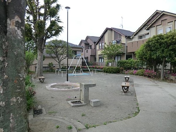 渡戸第二公園(渡戸第二公園まで190m)