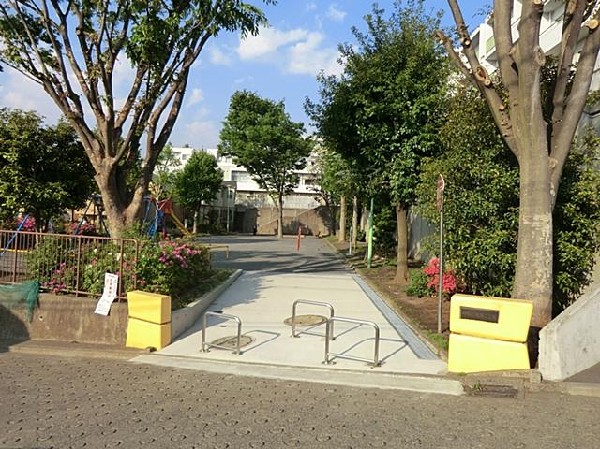 師岡打越第二公園(師岡打越第二公園まで95m 公園近くでお子様も安心して遊べます♪)