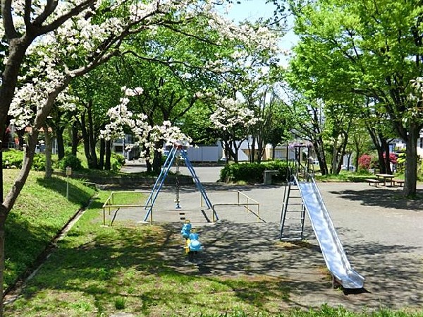 作場公園(作場公園まで150m)
