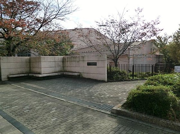 横浜市立中川西中学校(横浜市立中川西中学校まで1200m)