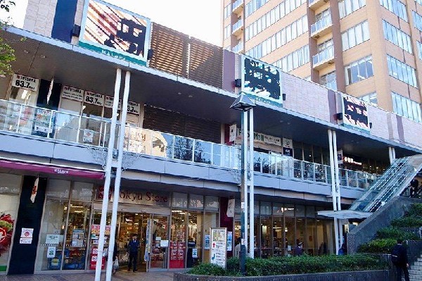 モレラ東戸塚(モレラ東戸塚まで1200m)