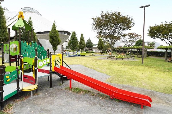 秋葉台公園(秋葉台公園まで690m)