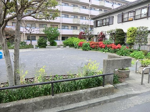 篠原町ねむのき公園(篠原町ねむのき公園まで500m 公園近くでお子様も安心して遊べます♪)