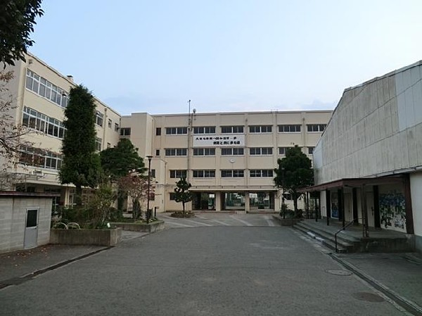 横浜市立舞岡中学校(横浜市立舞岡中学校まで1200m)