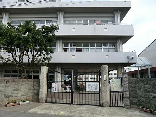 横浜市立生麦小学校(横浜市立生麦小学校まで200m)
