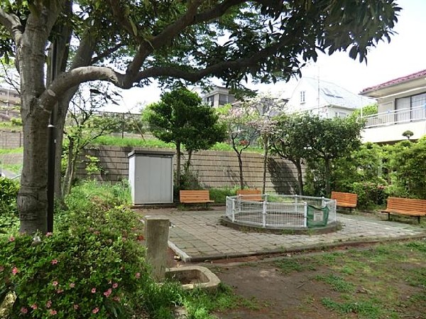 日野下根第三公園(日野下根第三公園まで190m)