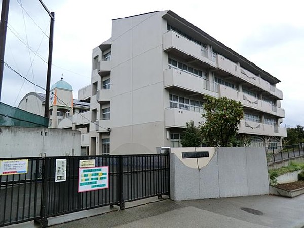 横浜市立南山田小学校(横浜市立南山田小学校まで500m)