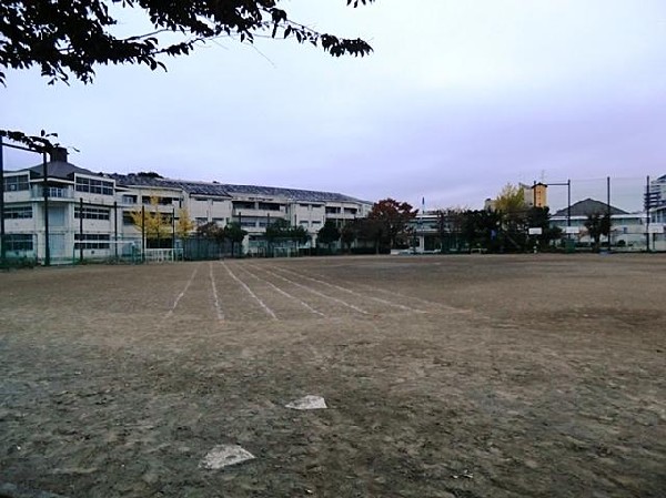 横浜市立茅ケ崎中学校(横浜市立茅ケ崎中学校まで1400m)