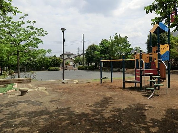 桜並木ほおずき公園(桜並木ほおずき公園まで70m)