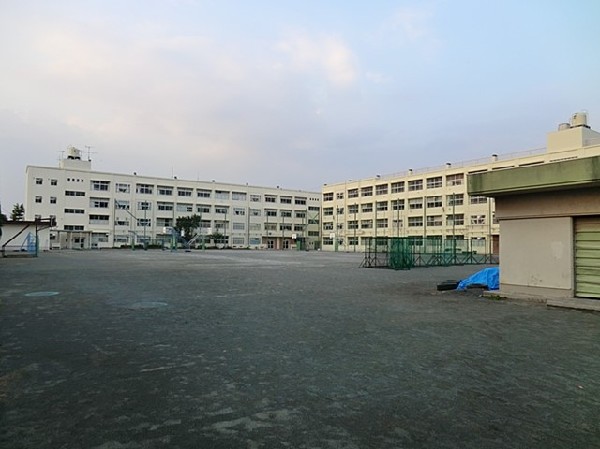 横浜市立豊田中学校(横浜市立豊田中学校まで550ｍ)