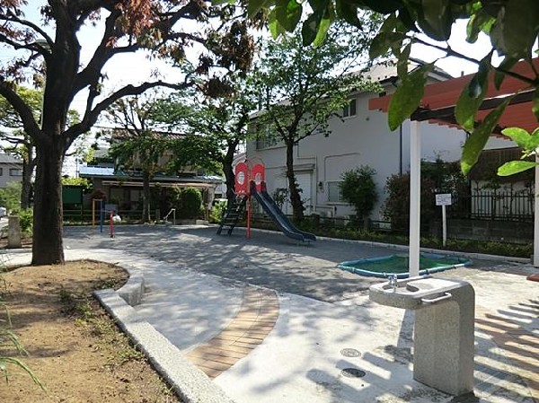 猿ケ谷第一公園(猿ケ谷第一公園まで550m)