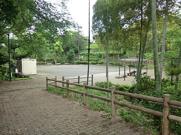 新井町公園