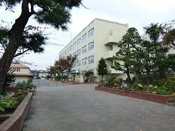 横浜市立文庫小学校(横浜市立文庫小学校まで500m)