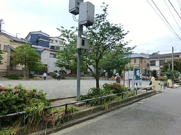 門前公園(門前公園まで200m)