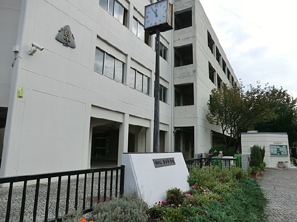 横浜市立蒔田中学校