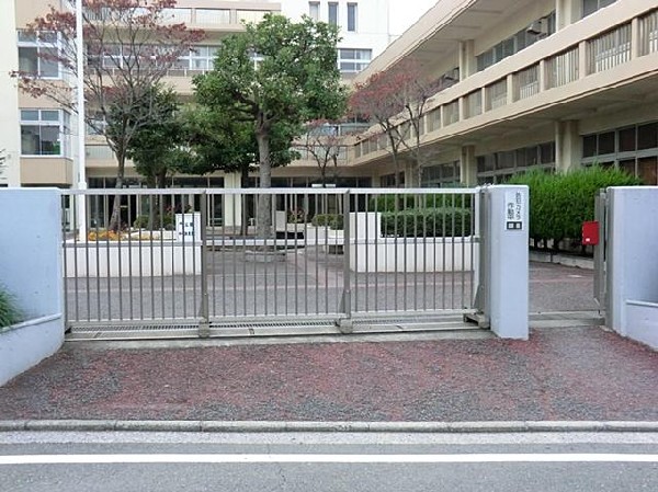 横浜市立西谷中学校(横浜市立西谷中学校まで600m)