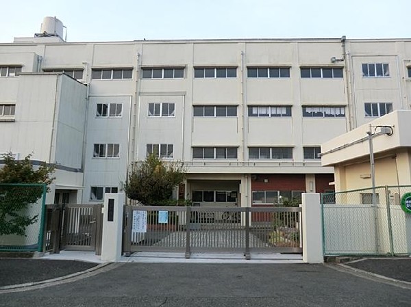横浜市立新橋小学校(横浜市立新橋小学校まで900m)