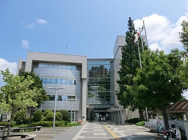 横浜市泉区役所(横浜市泉区役所まで1100m)