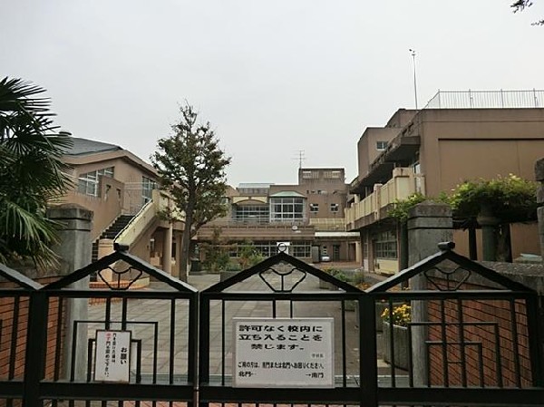 横浜市立大岡小学校(横浜市立大岡小学校まで1100m)