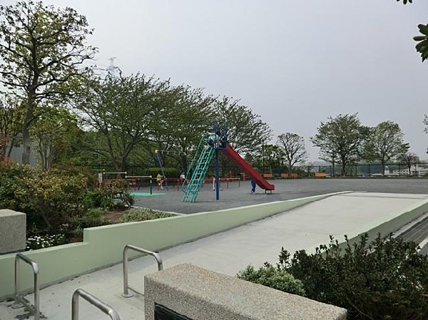 上柏尾第三公園(上柏尾第三公園まで280m)