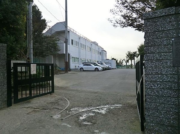 横浜市立生麦中学校(横浜市立生麦中学校まで1700m)