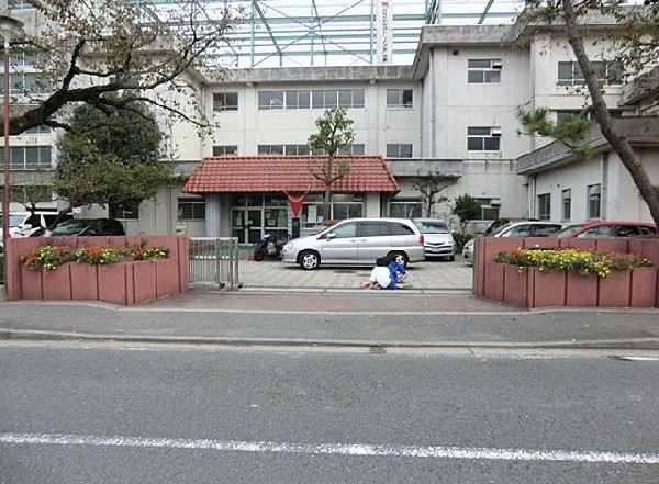 横浜市立万騎が原中学校(横浜市立万騎が原中学校まで450m)