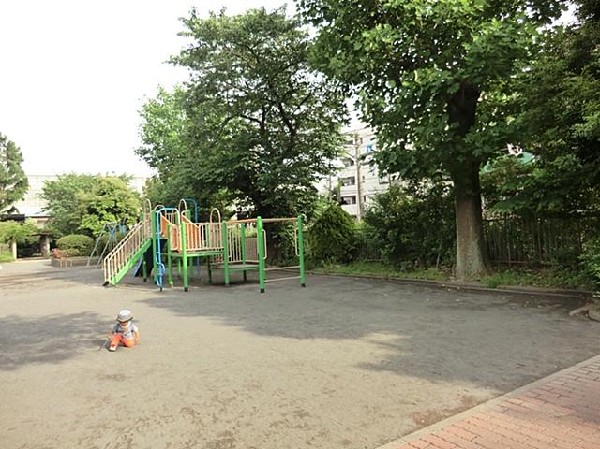 和田公園(和田公園まで350m)