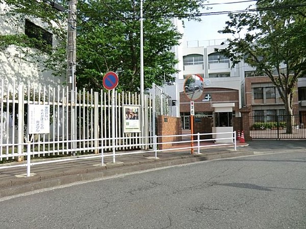 関東学院六浦こども園(関東学院六浦こども園まで1100m)