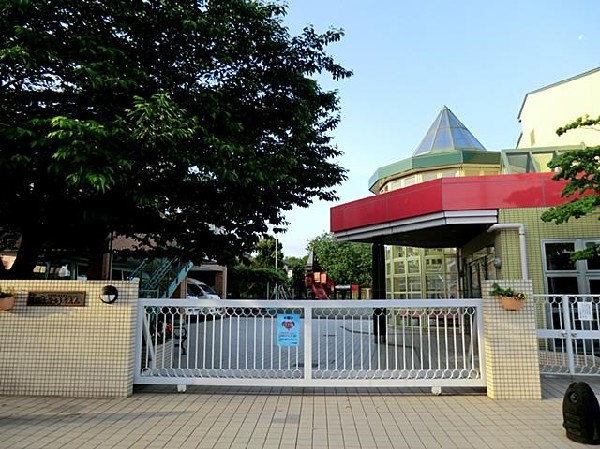 和泉学園いづみ幼稚園(和泉学園いづみ幼稚園まで750m 幼稚園近くで通園安心です♪)
