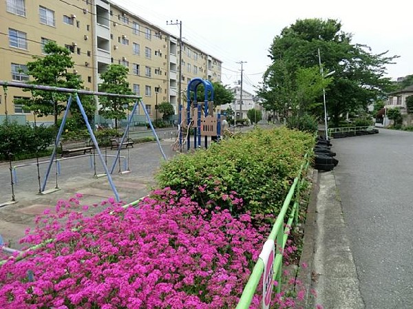 東本郷下田公園(東本郷下田公園まで170m 公園近くでお子様も安心して遊べます♪)