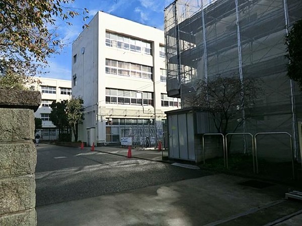 横浜市立城郷中学校(横浜市立城郷中学校まで900m 中学校近くで通学安心です♪)