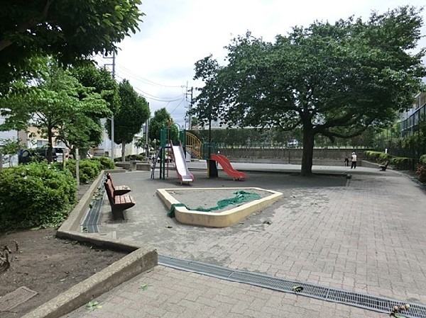 本宿町第二公園(本宿町第二公園まで700ｍ)