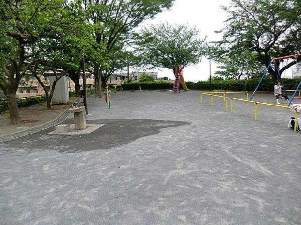 立町みはらし公園(立町みはらし公園まで350m)