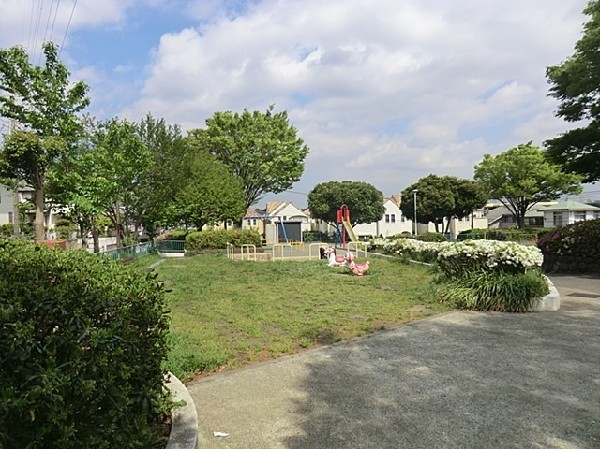 港南台原公園(港南台原公園まで180ｍ)