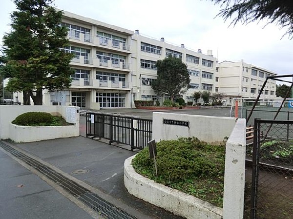 横浜市立折本小学校(横浜市立折本小学校まで500m)