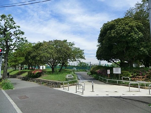 洋光台南公園(洋光台南公園まで650m)