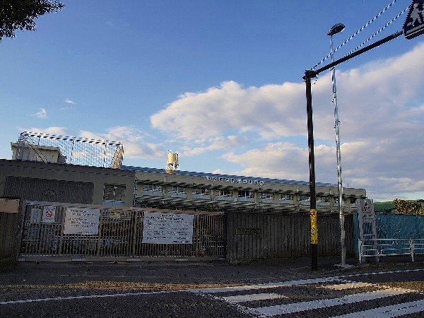 西丸子小学校(自ら考え　正しく判断し　進んで実践する子)