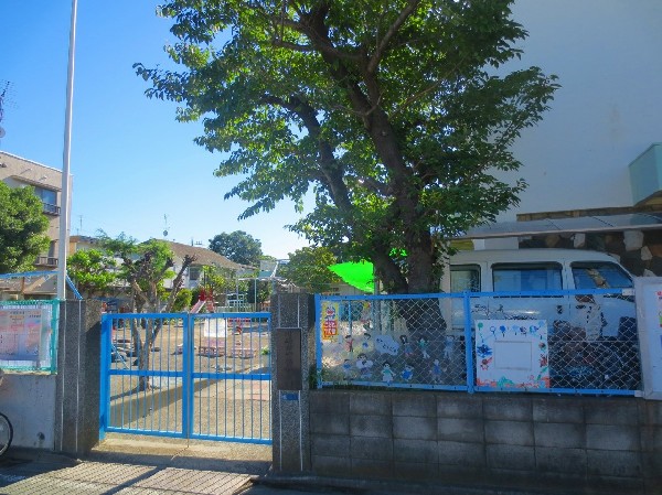 中原保育園 (武蔵小杉駅から徒歩5分の川崎市認可保育園。定員は約120名。18：30～19：00の延長保育も実施しています。)