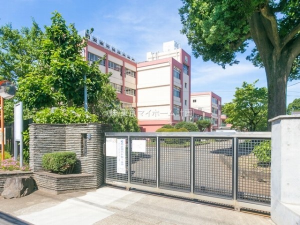 調布市立神代中学校