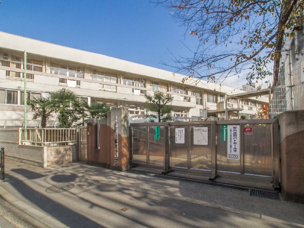 調布市立滝坂小学校